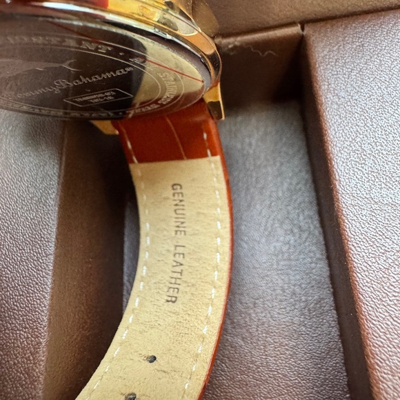 Tommy Bahama Men’s Quartz Moon Phase Watch TB00090-03 – 40mm, NIB RARE 🕰️✨ - Picture 9 of 14